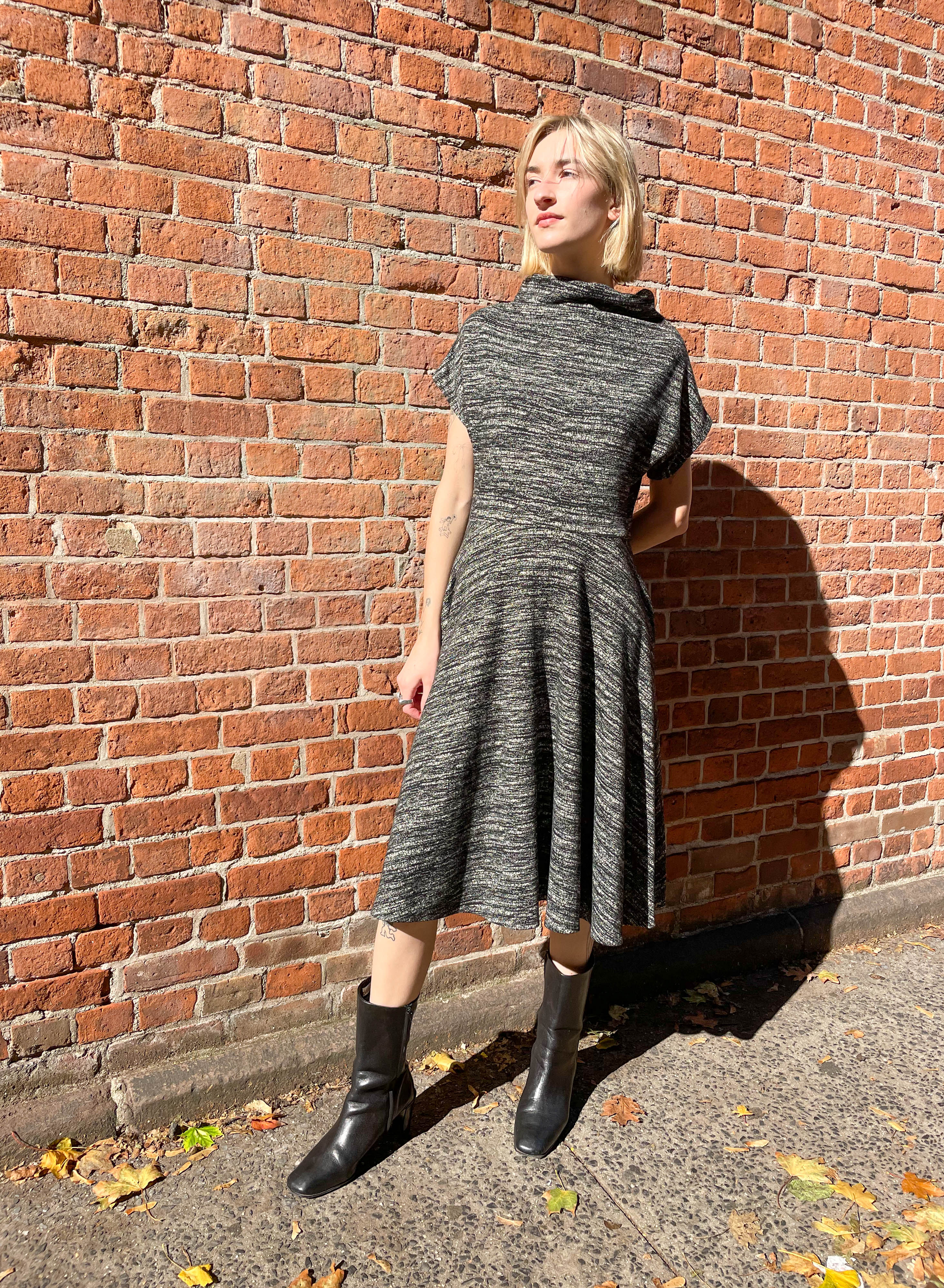 Static Dress - Black/White - M (RESALE ITEM)