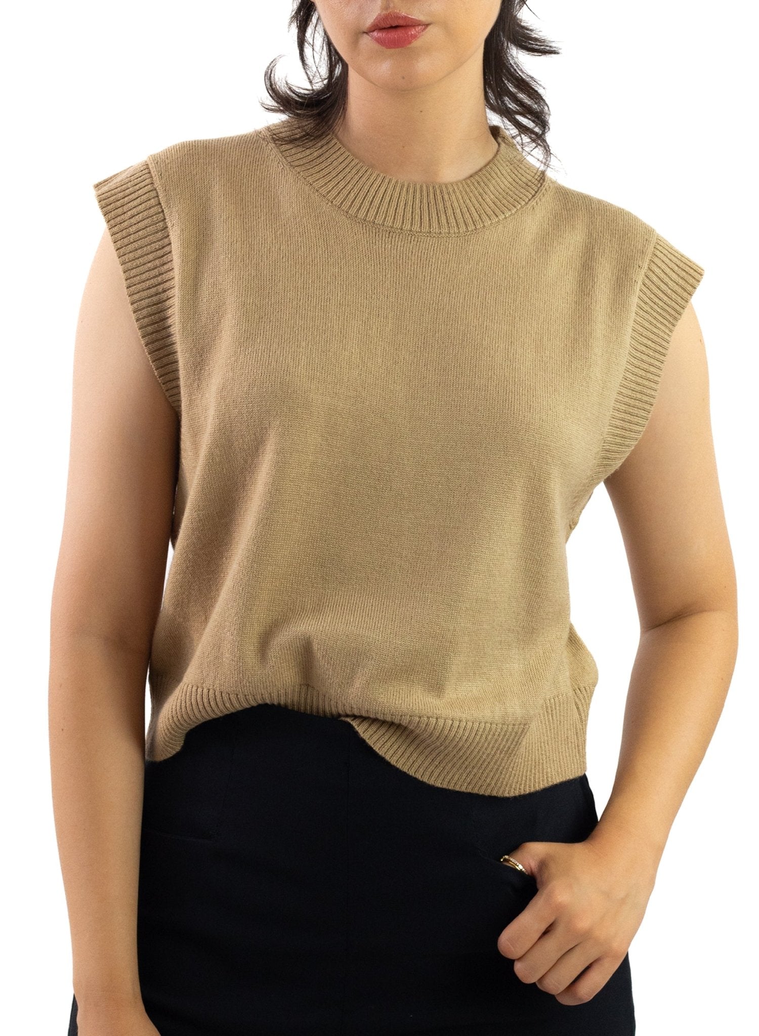 Cropped Sweater Vest - Black - Meg