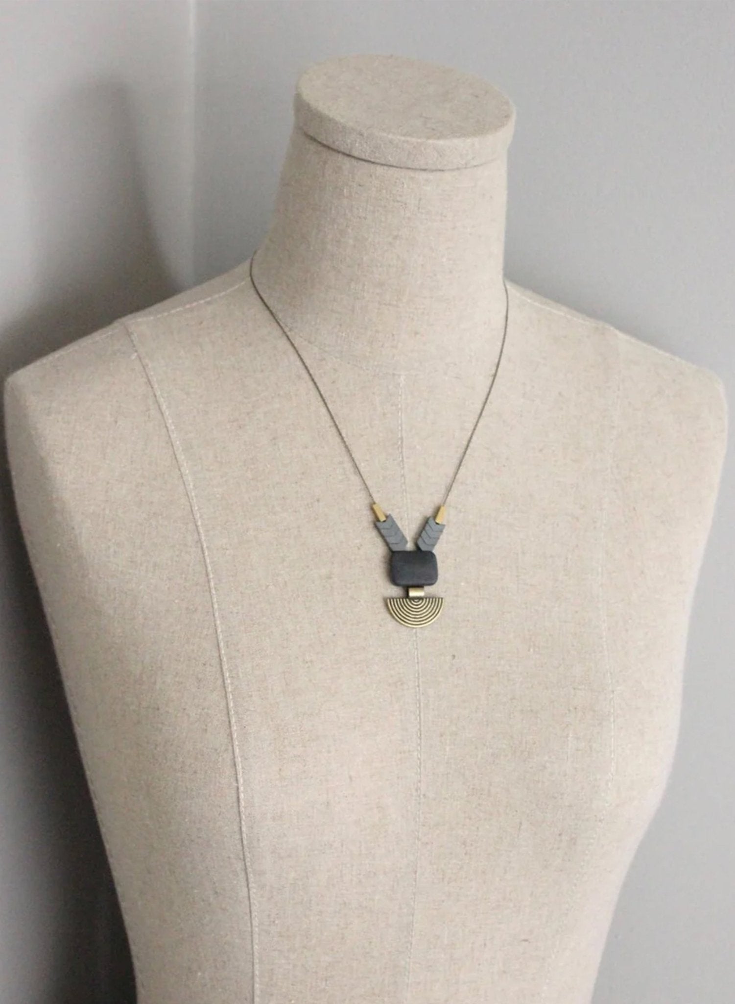 David Aubrey - Xin Necklace - Gold - Meg