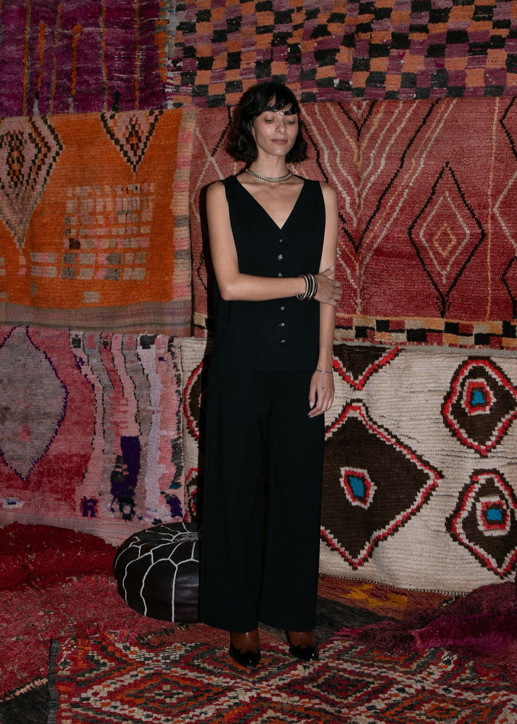 Long Vest - Black (Pre - Order) - Meg
