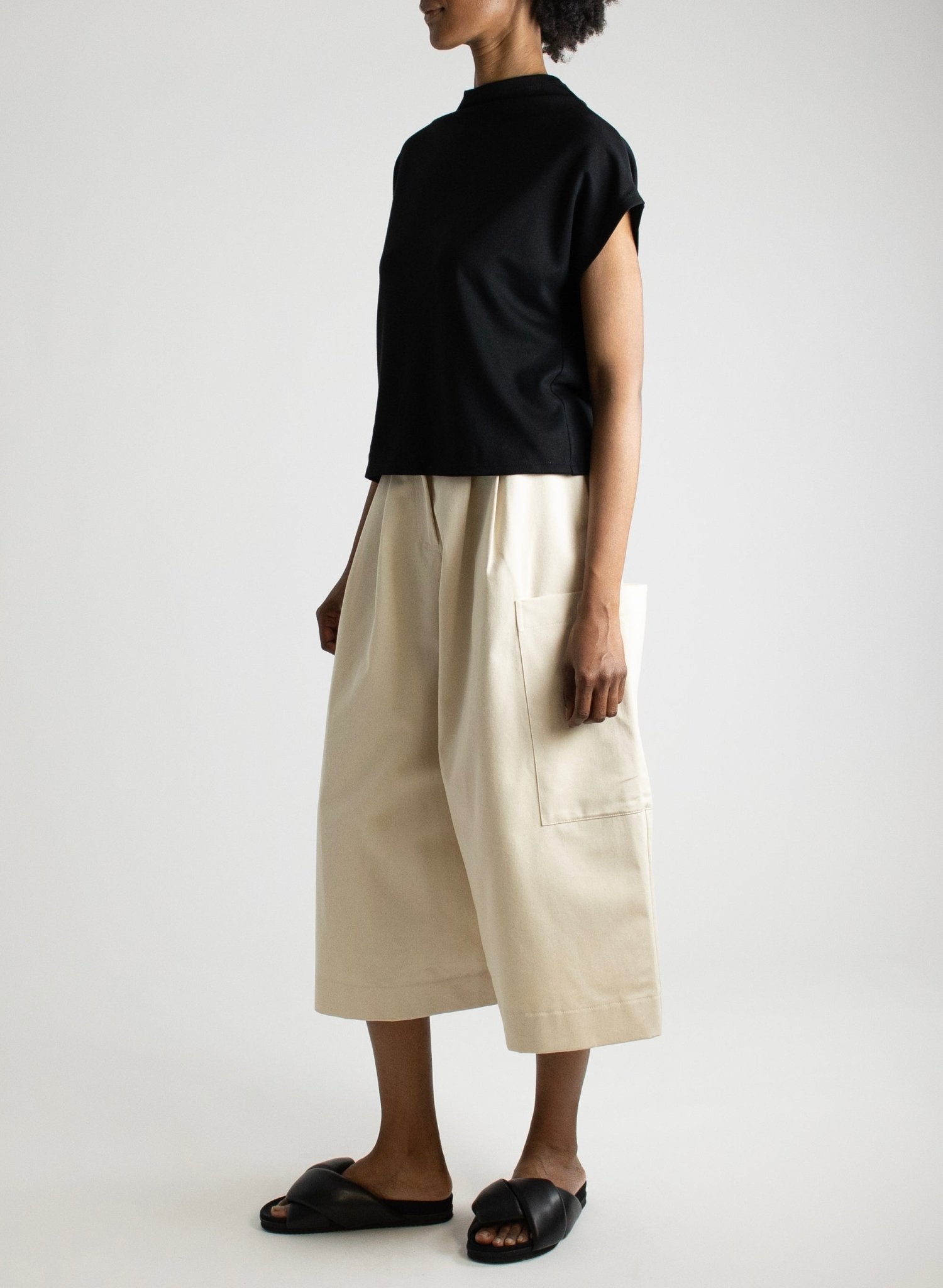 Mock Neck Tee - Black - Meg