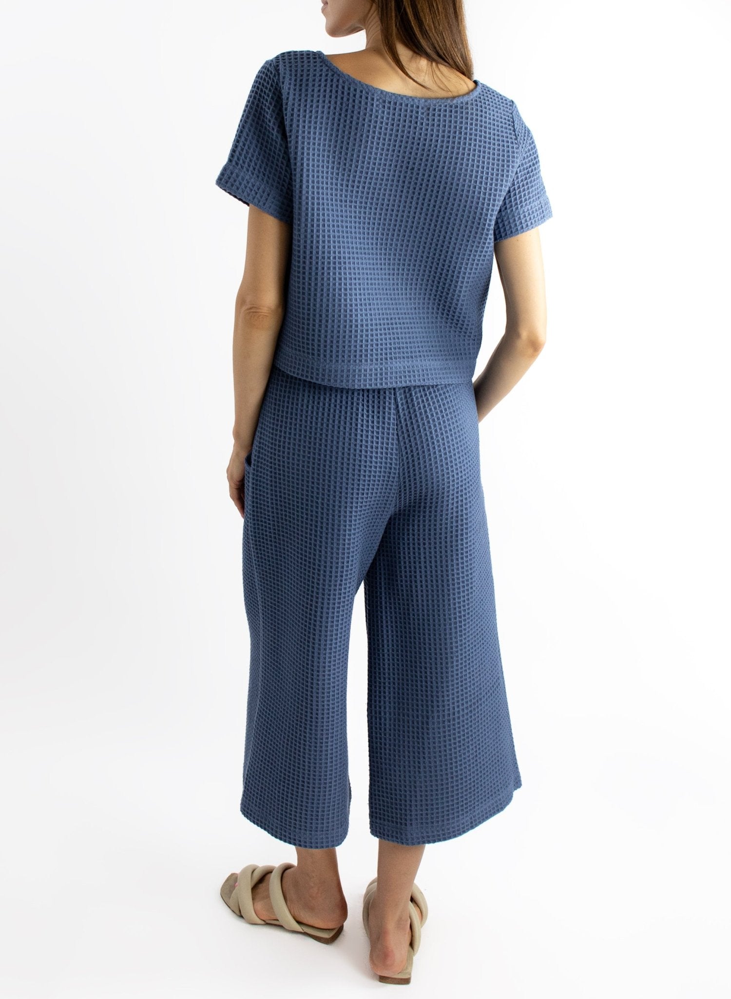 Pocket Tee - Steel Blue - Meg