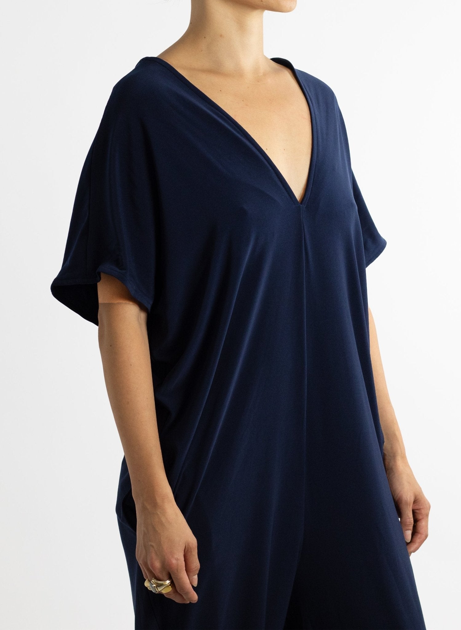 Triangle Jump - Navy - Meg