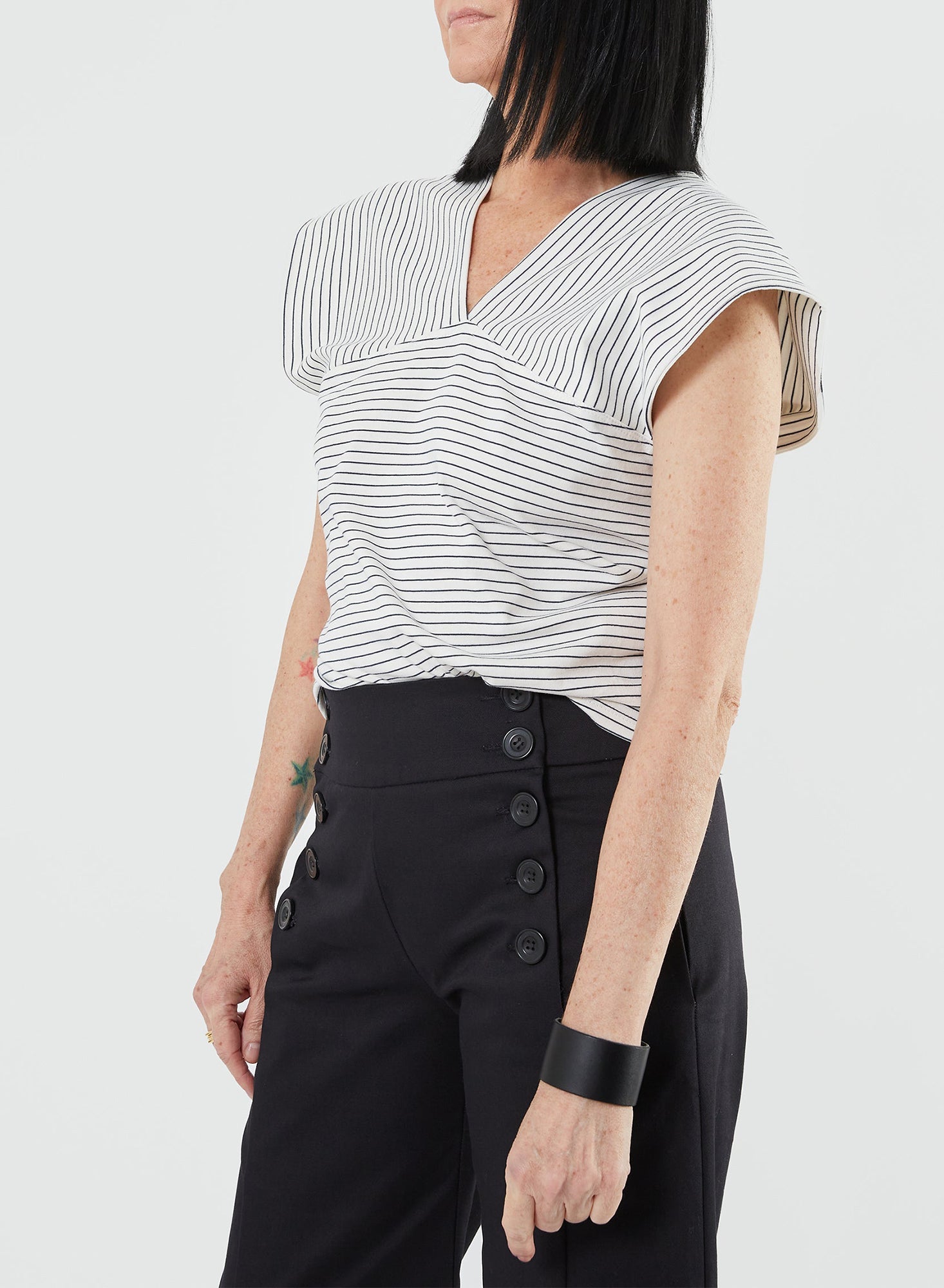Wide Strap Tank - White/Black - Meg