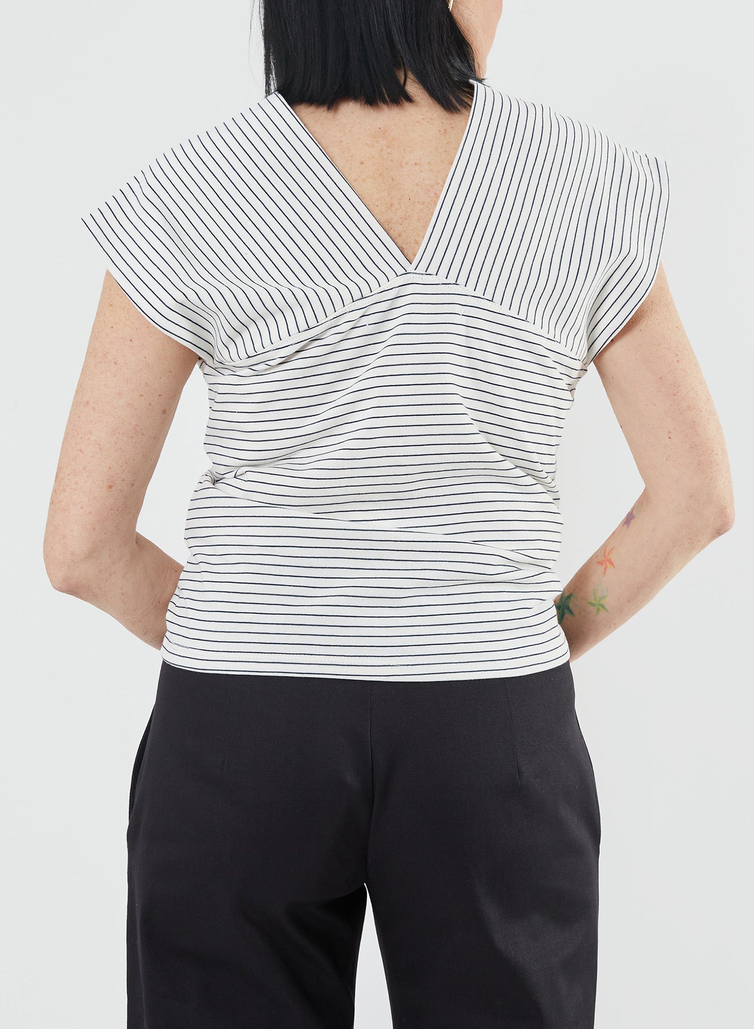 Wide Strap Tank - White/Black - Meg