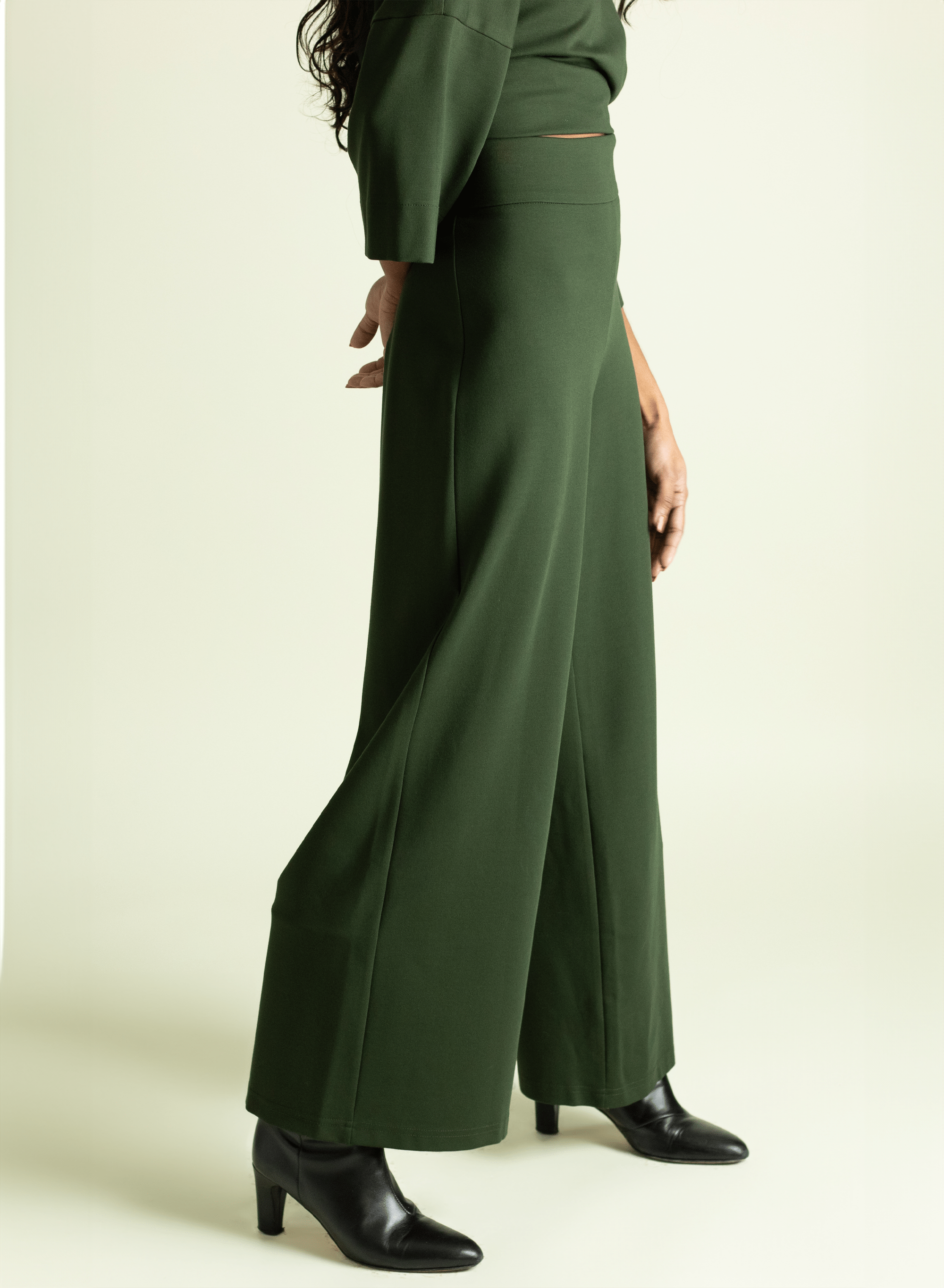 Spring Scorpio Pant - Olive - Meg Canada
