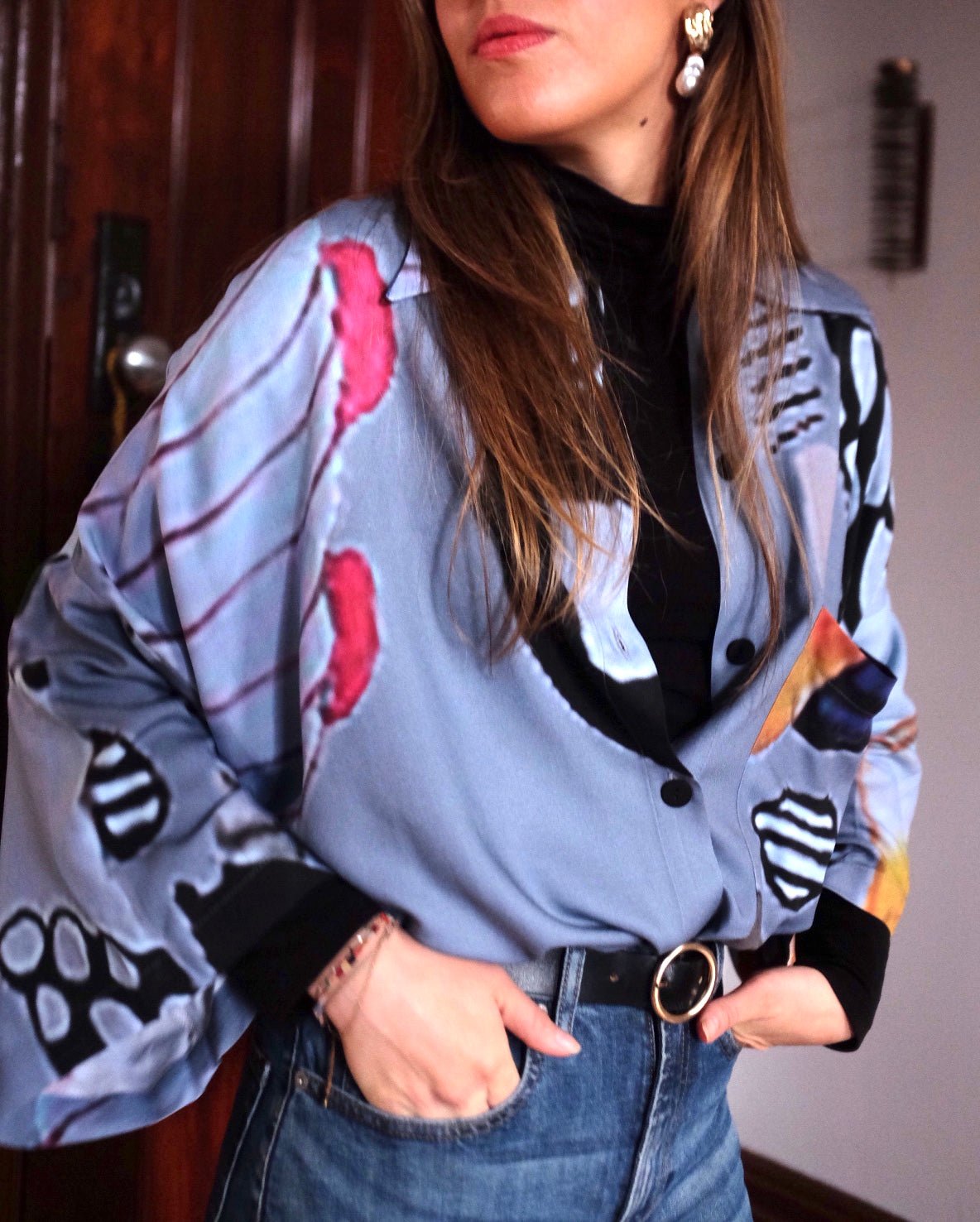 How To Wear a Camp Shirt - Meg