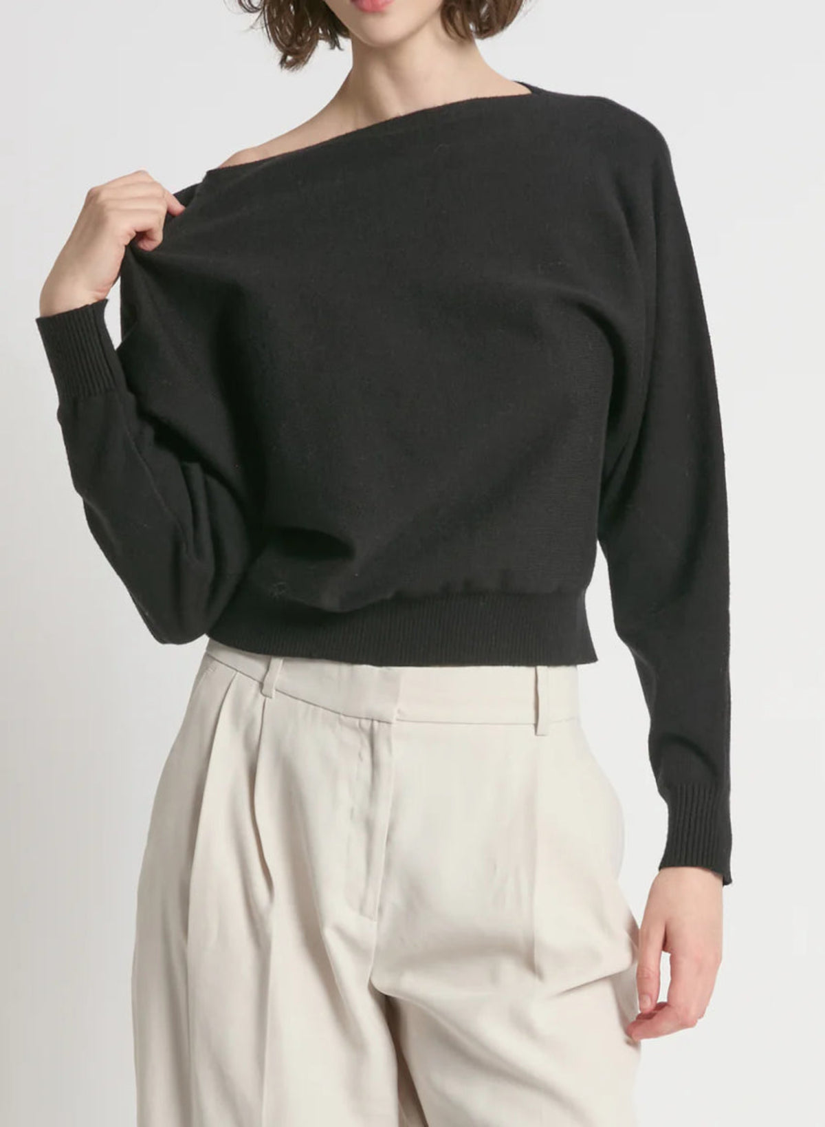 Aura Crop Sweater - Black