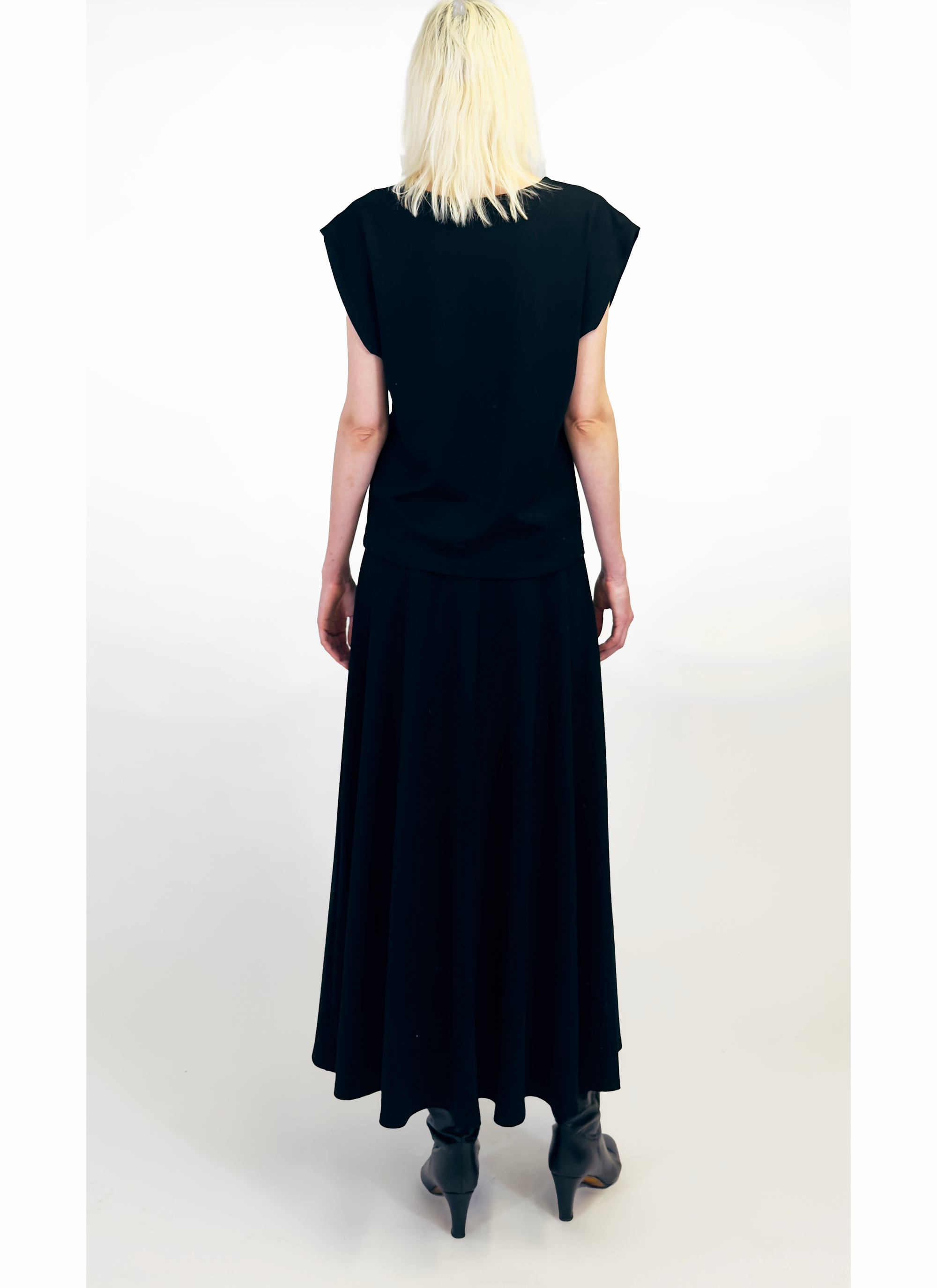 Circle Skirt - Black