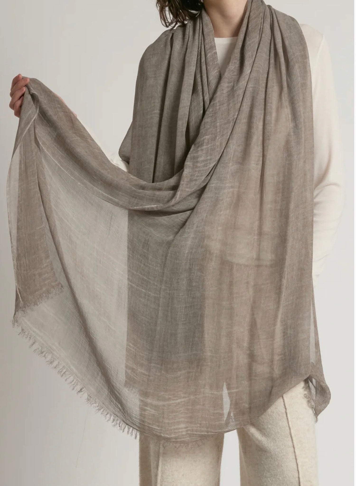 Lightweight scarf shawl in beige - grey 