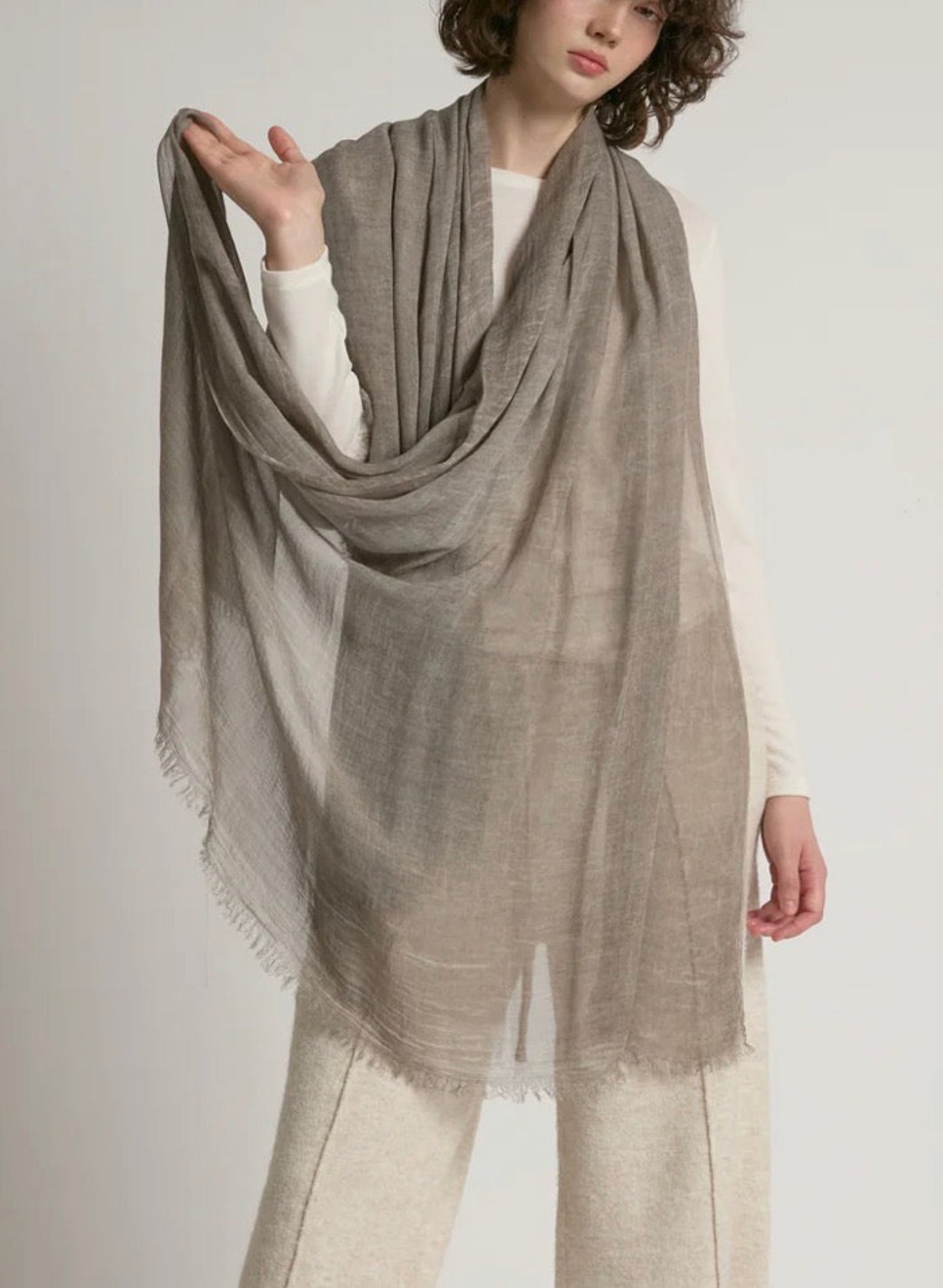 Lightweight scarf shawl in beige - grey 
