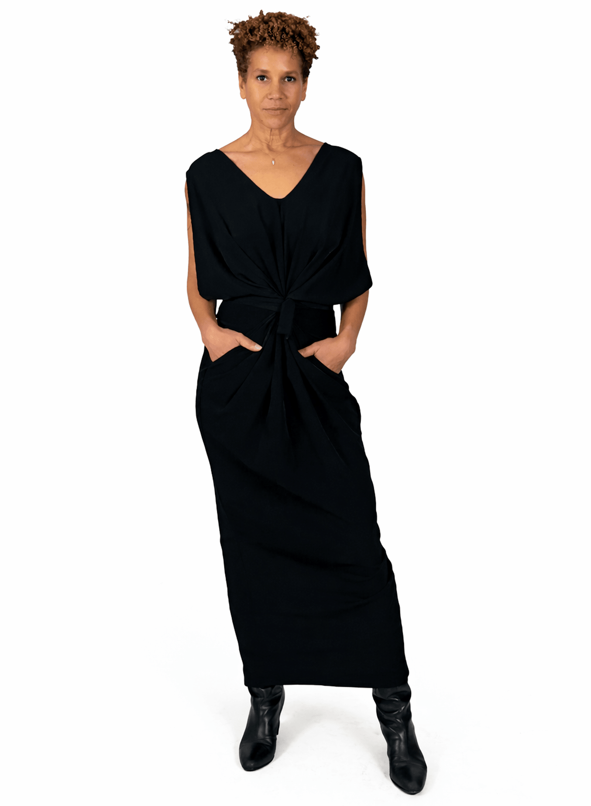 Airflow Gown - Black - Meg