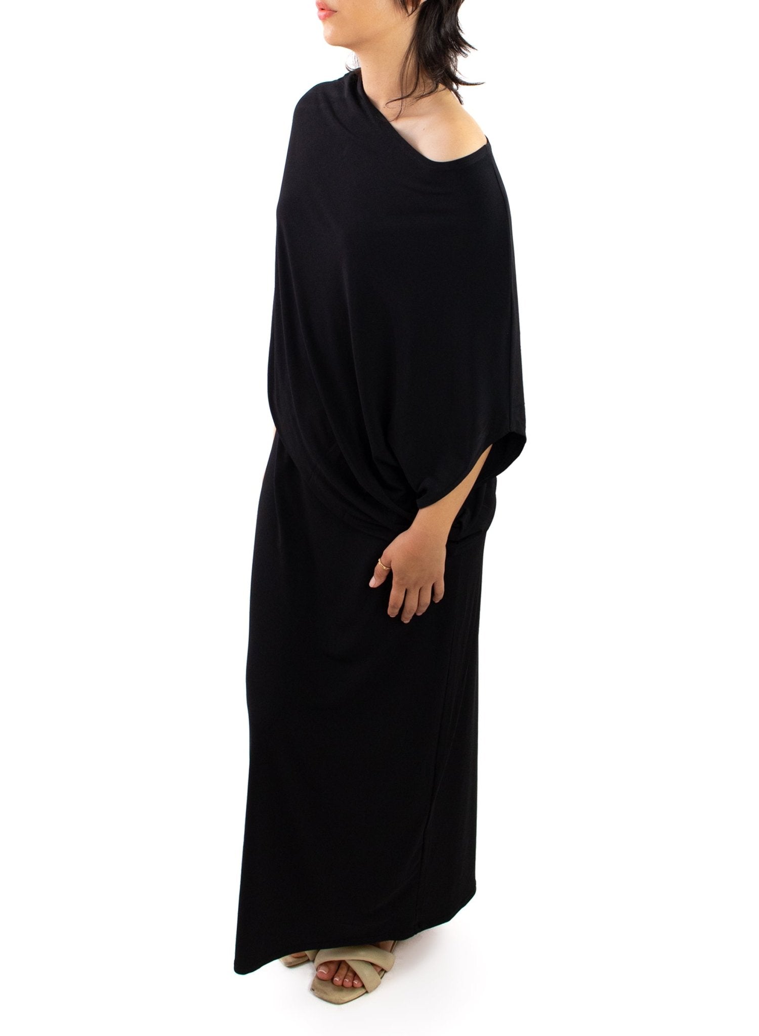 Blu's Gown - Black - Meg