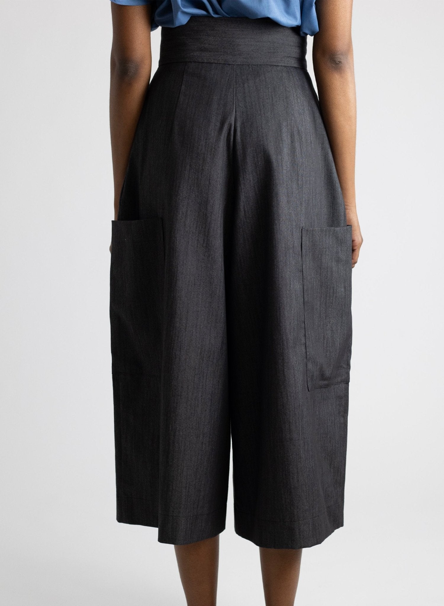 Canvas Culotte - Black Denim - Meg