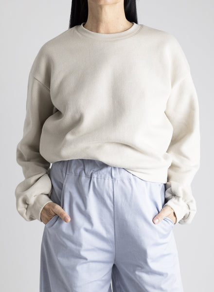 Cropped Cozy Sweatshirt - Grey - Meg Canada