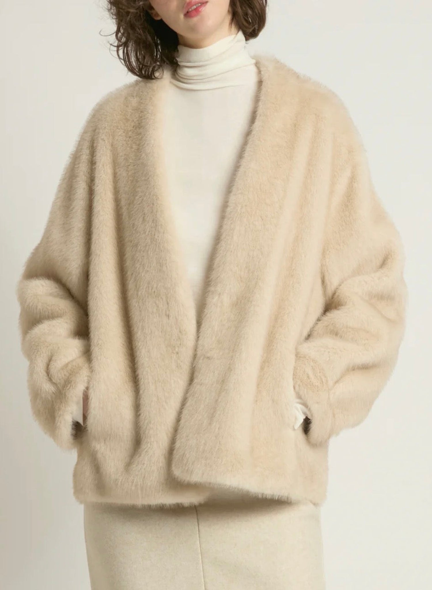 Fur Jacket - Beige - Meg