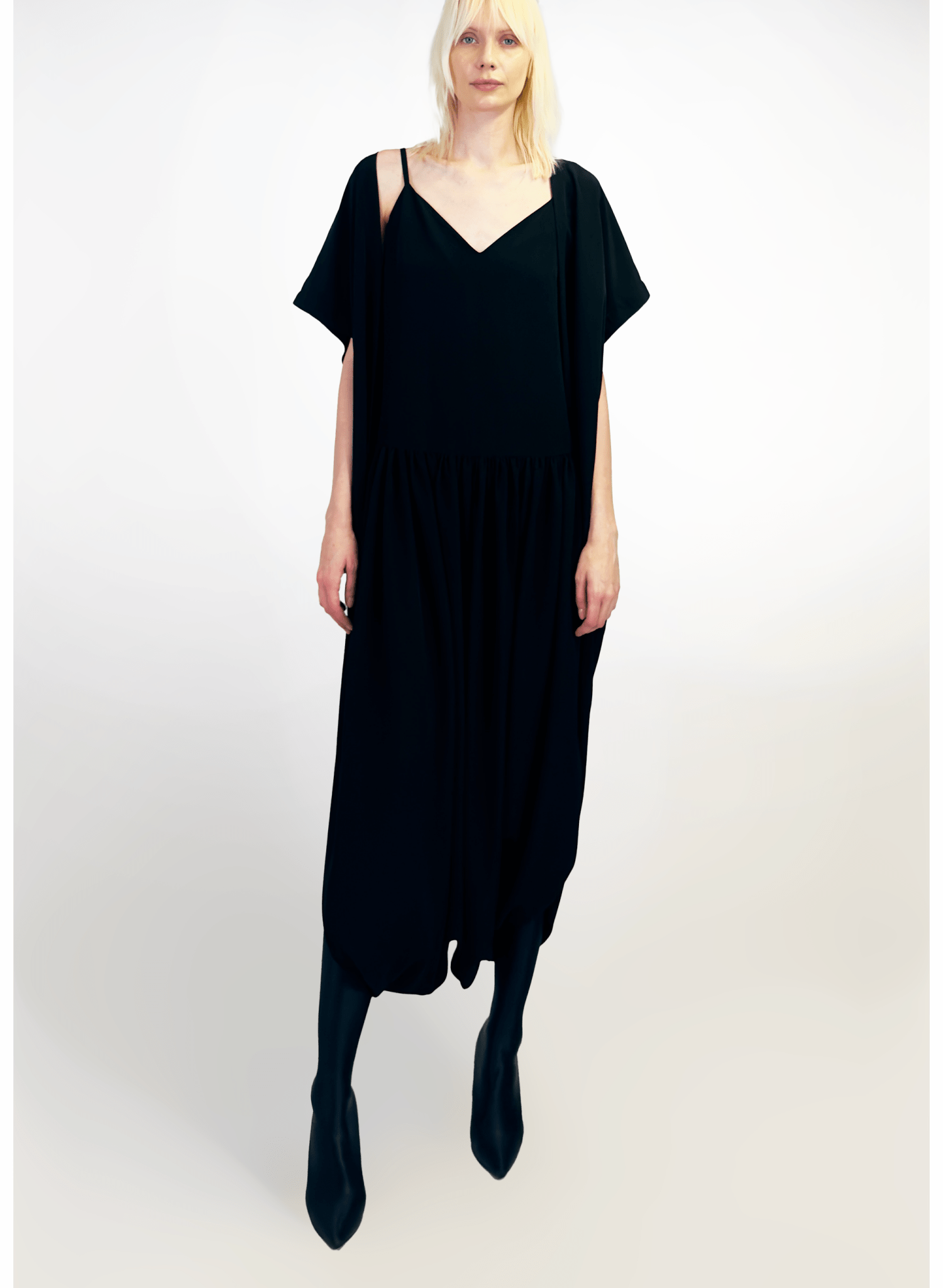 Genie Dress - Black - Meg