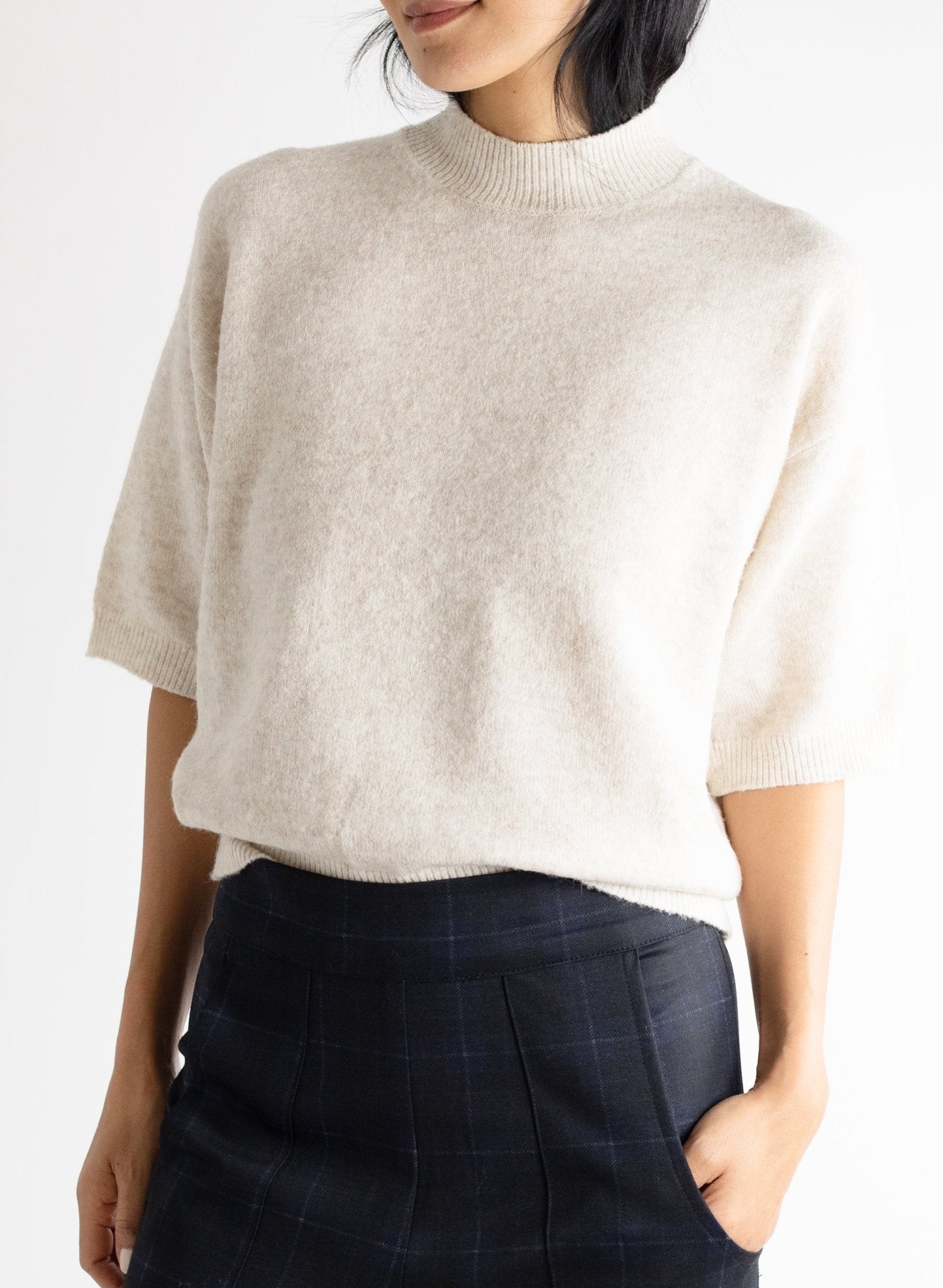 Half Sleeve Sweater - Beige - Meg