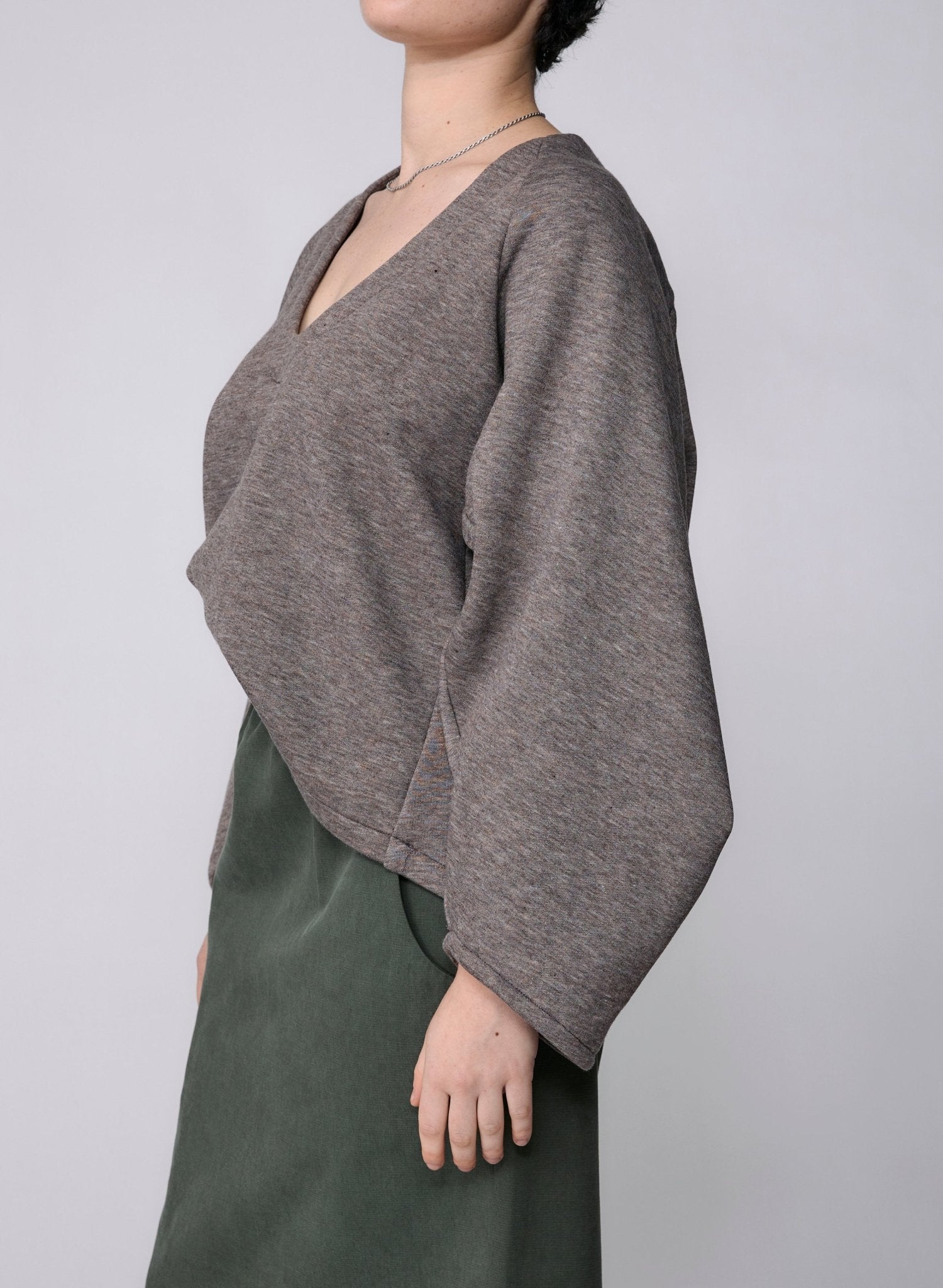 Old City Sweatshirt - Taupe - Meg