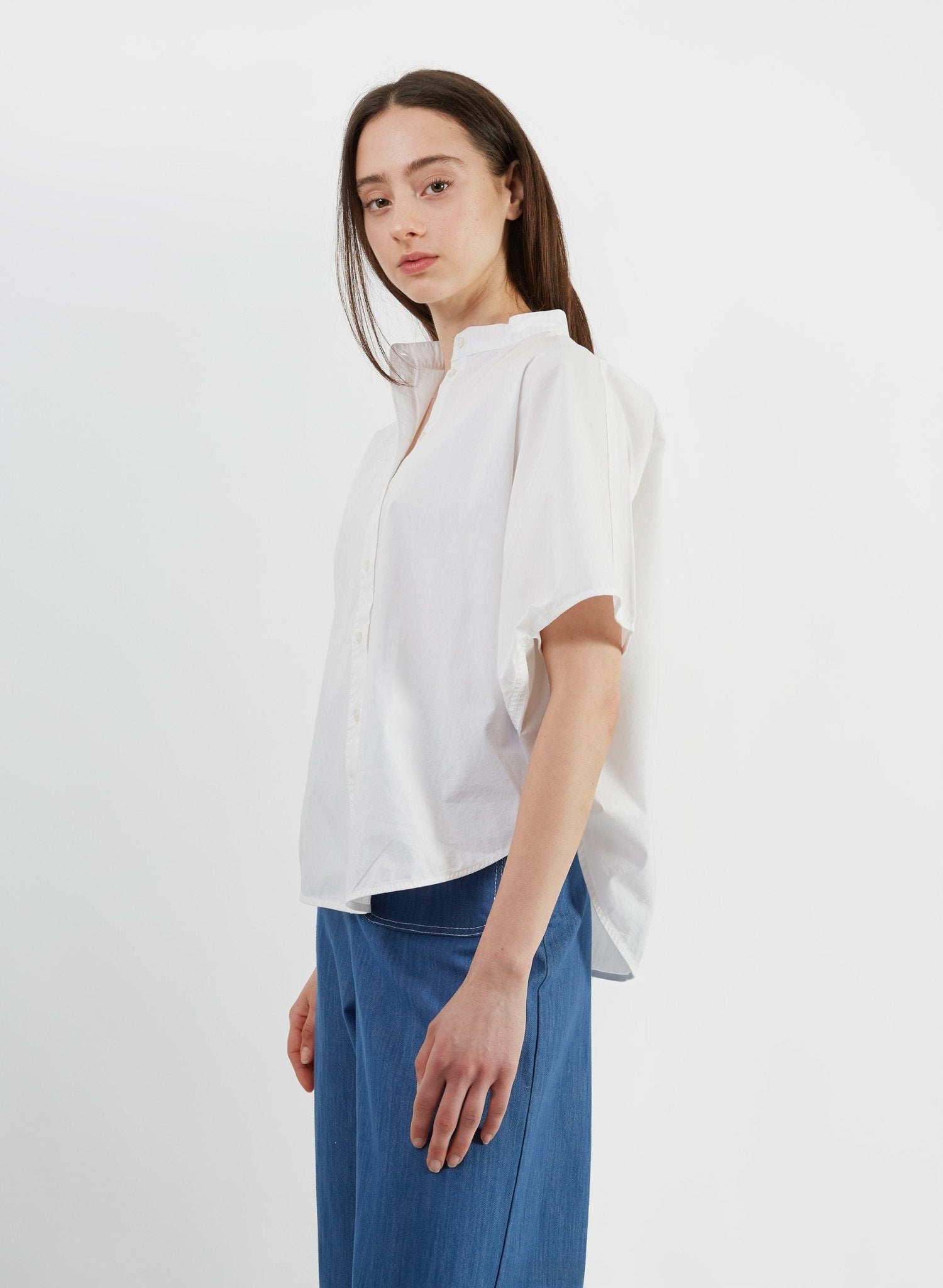 Rounded Hem Shirt - White - Meg