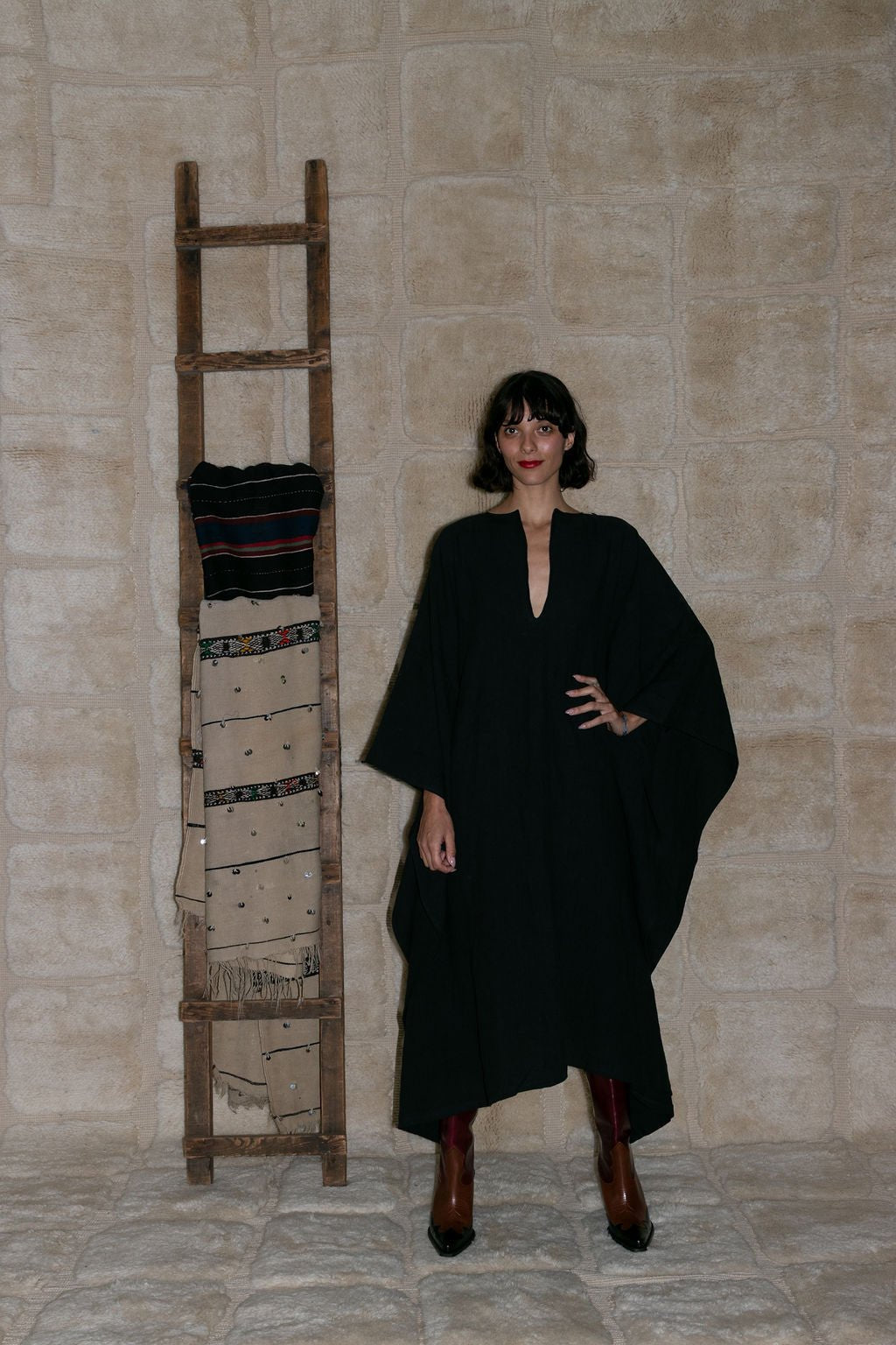 Sahara Kaftan - Black (Pre - Order) - Meg