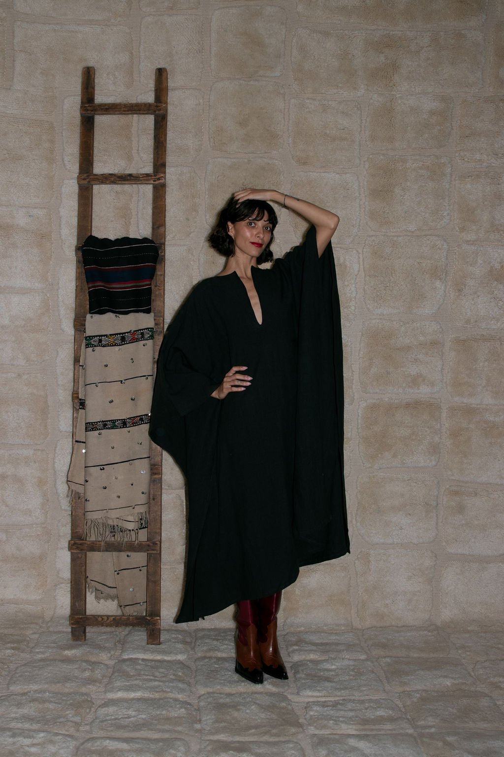 Sahara Kaftan - Black (Pre - Order) - Meg