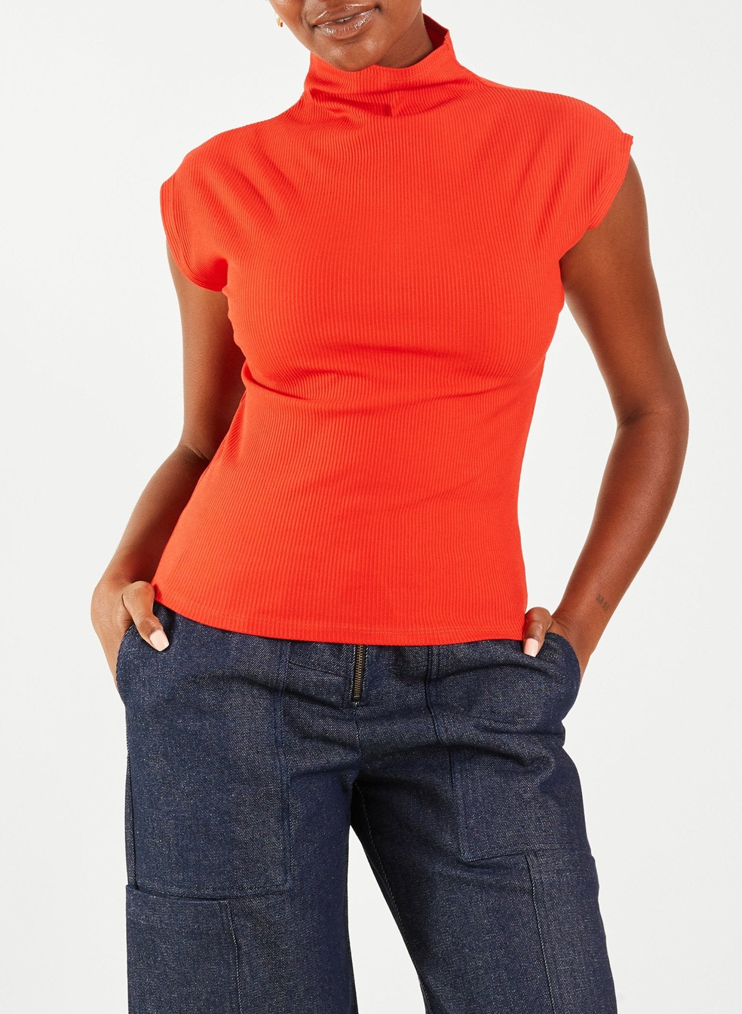 Sleeveless Skinny Top - Scarlet - Meg