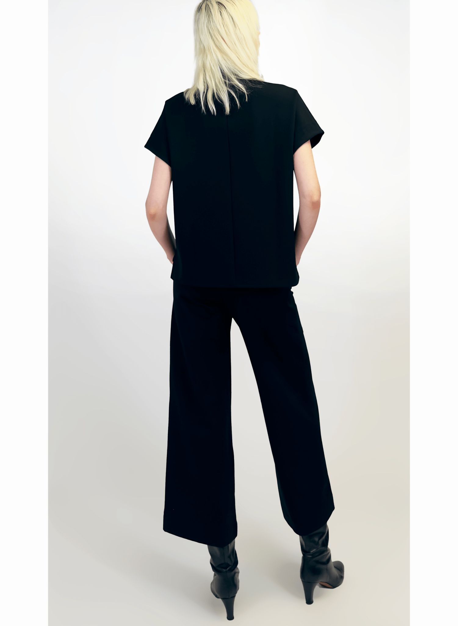 Short sleeve mod mock turtle neck ponte top - Black - Meg