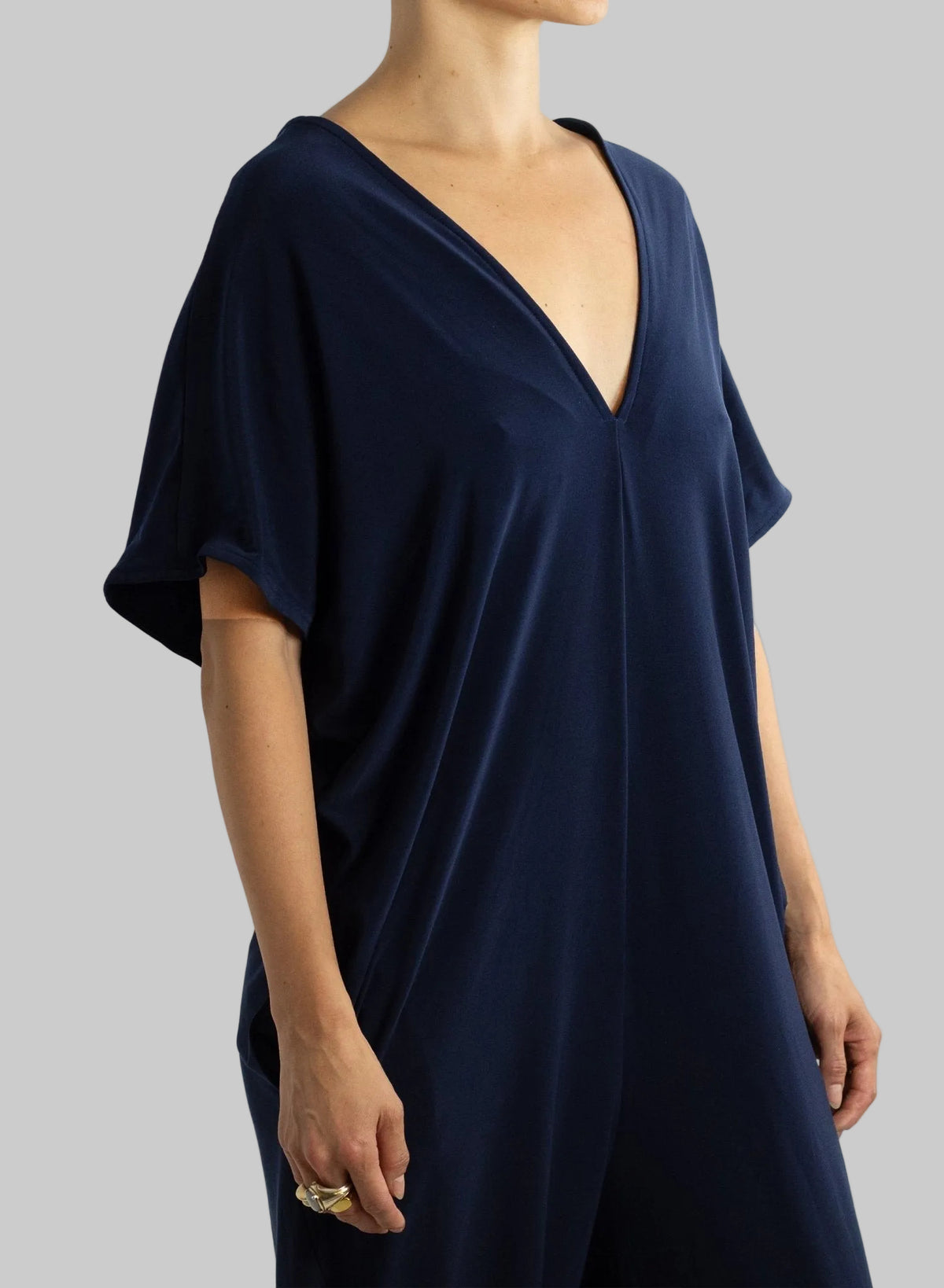 Triangle Jump - Navy - Meg