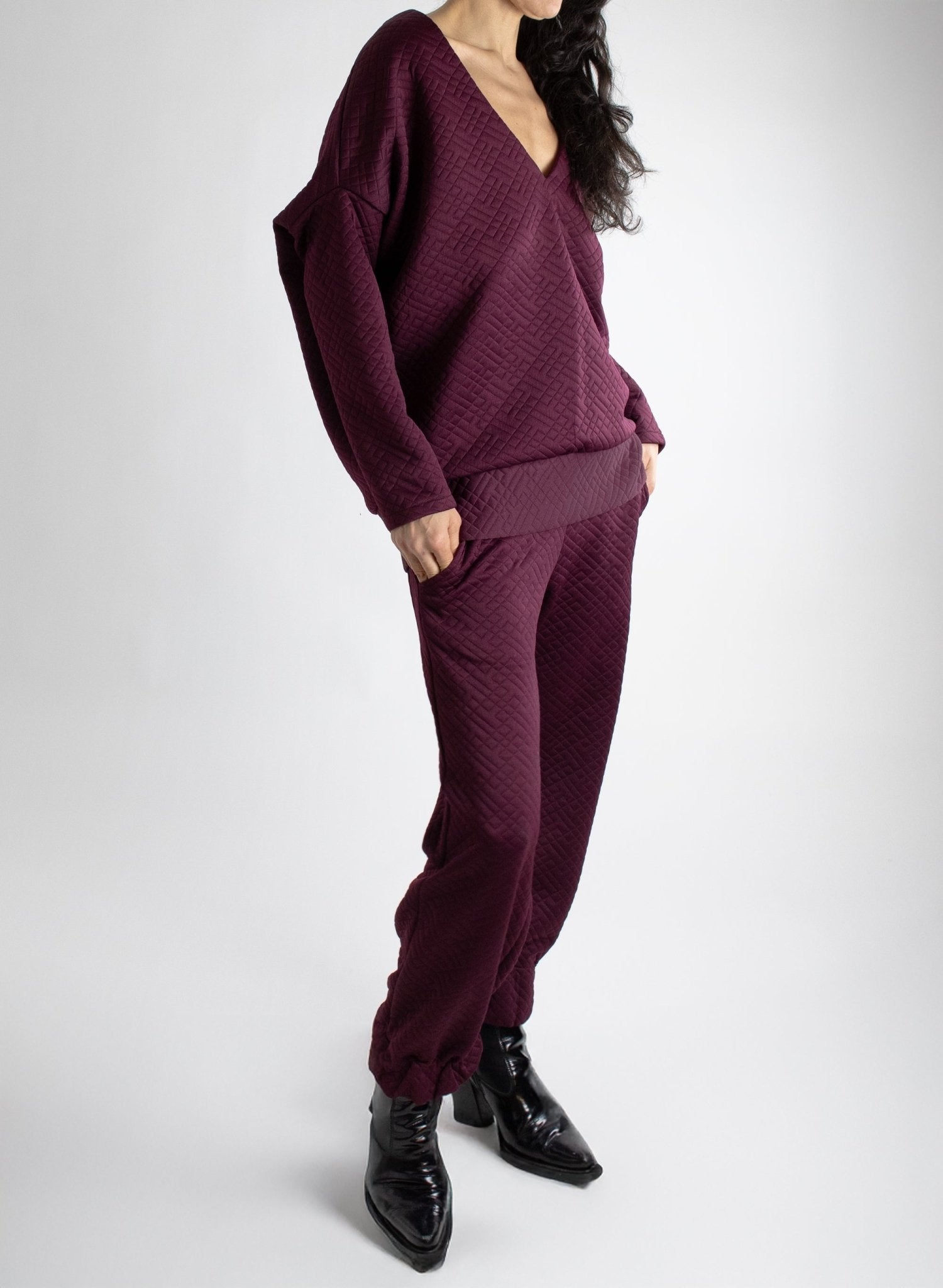 V - Neck Sweater - Burgundy - Meg